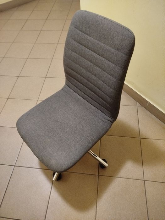 Sprzedam fotel obrotowy