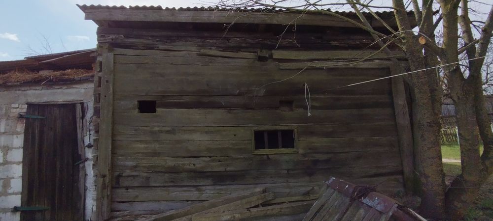 Stara stodoła do rozbiórki