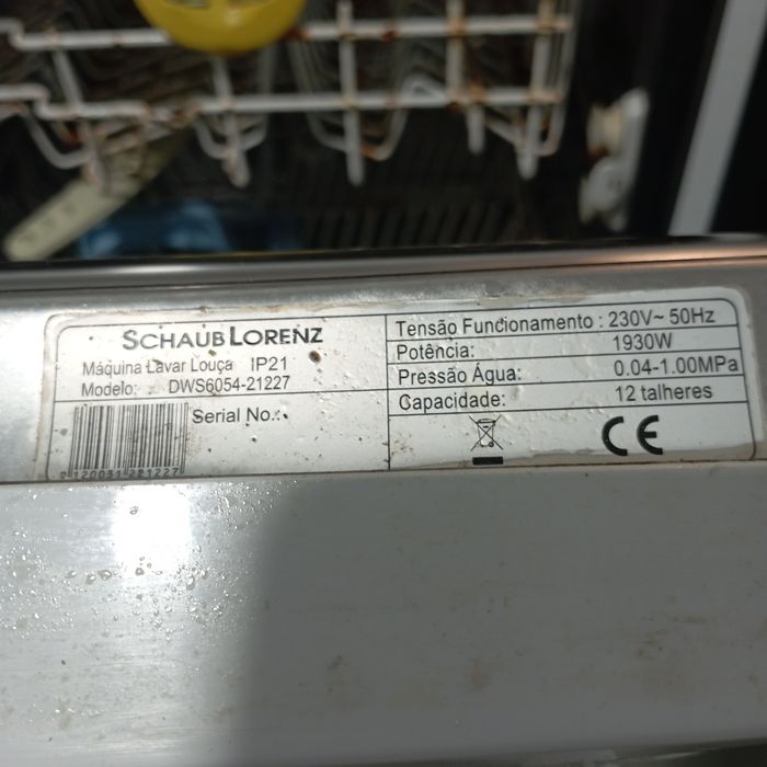 Máquina de Lavar Louça