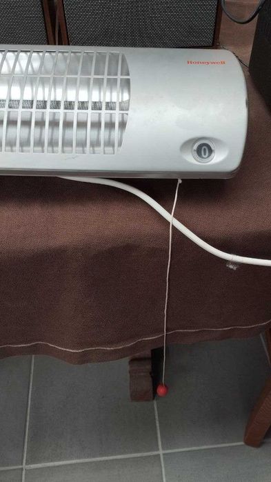 Aquecedor de parede radiante Honeywell para casa de banho