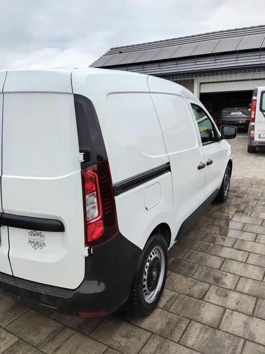 Renault Express , polski salon