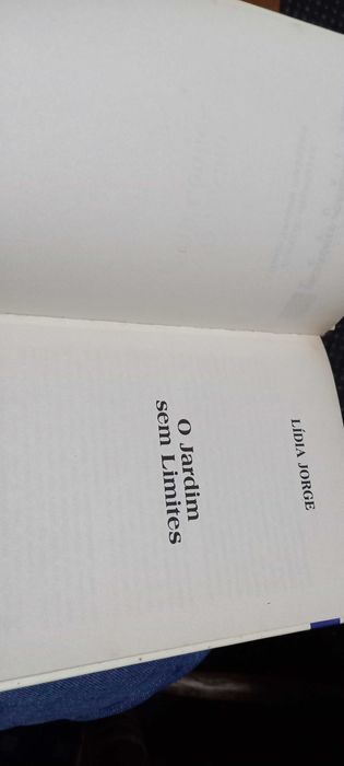 Livro: O Jardim Sem Limites - Lídia Jorge