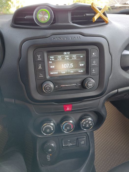 Джип Ренегейт4×4 Jeep Renegade 4×4