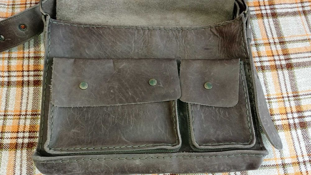 Большая байкерская сумка с толстой кожи