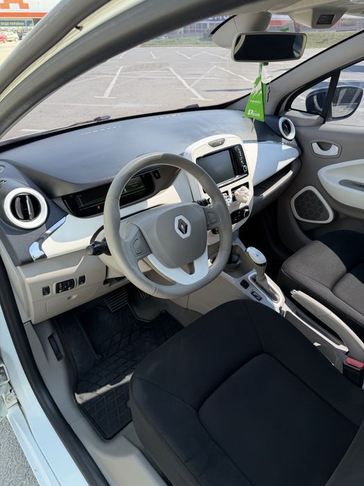 Renault Zoe 2015