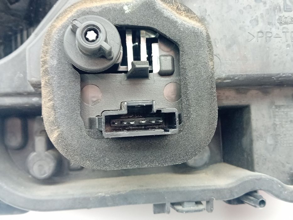 Farolim esquerdo CITROËN C3 III (SX)