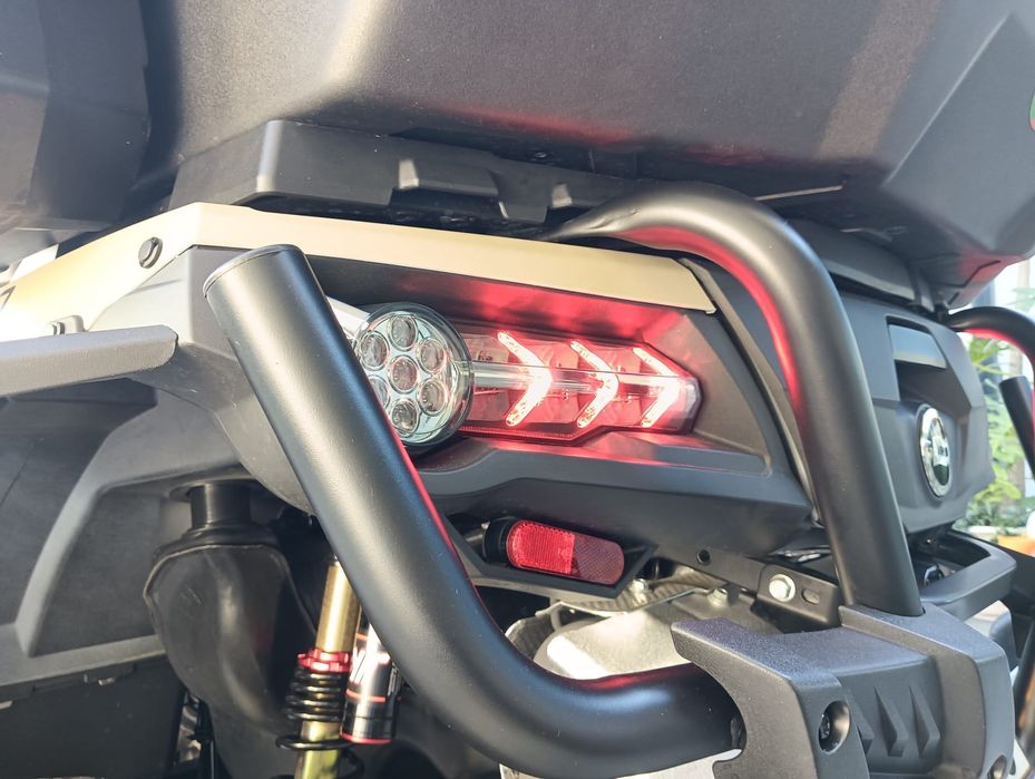 Moto 4 - CF Moto 1000 Overland