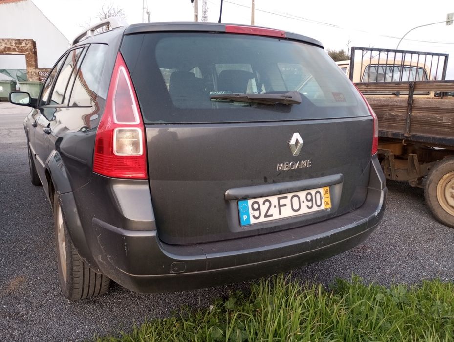 Renault Megane de 2008 em bom estado