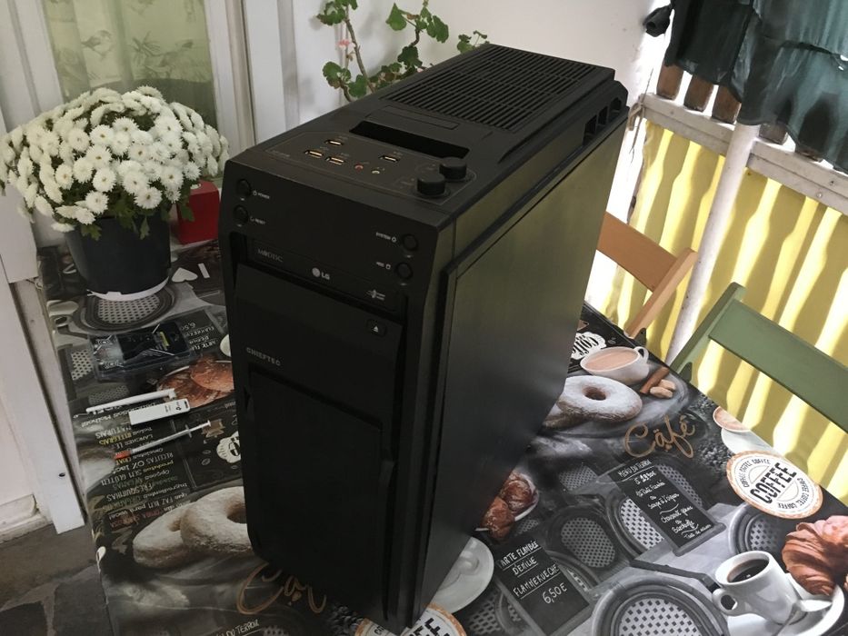 Ігровий комп'ютер, для роботи