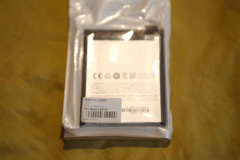 батарея смартфон maizu m3 not/ L681H. Б/У.