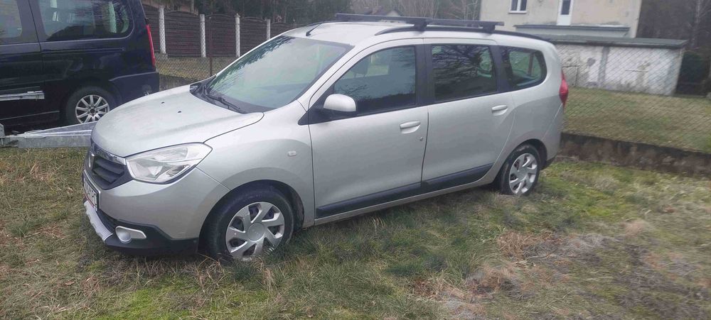 Wynajem bus 9 osobowy