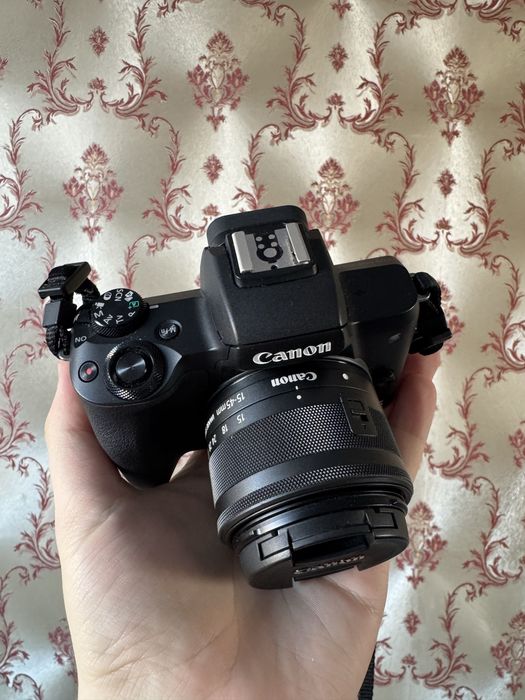 Canon EOS M50 Mark II з обʼєктивом 15-45мм, ідеальний стан