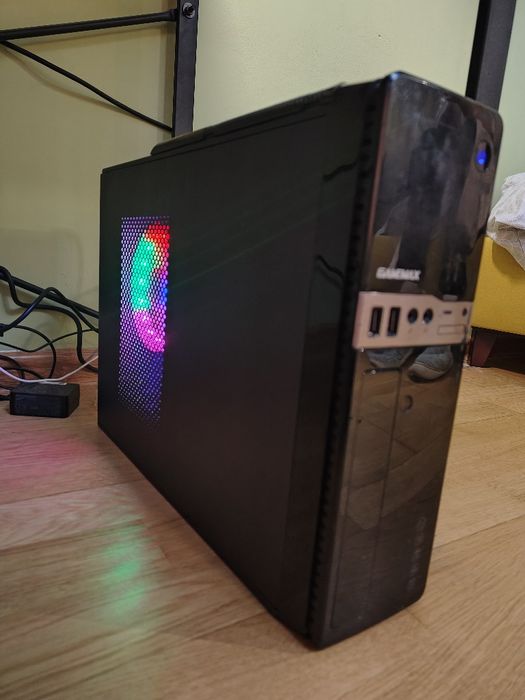 Компьютер Ryzen pro 3200g 16  ssd