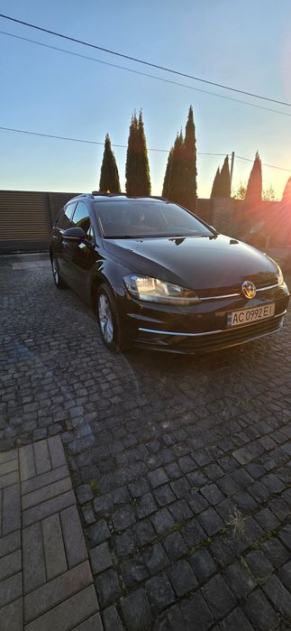 Продам Фолькскваген гольф7