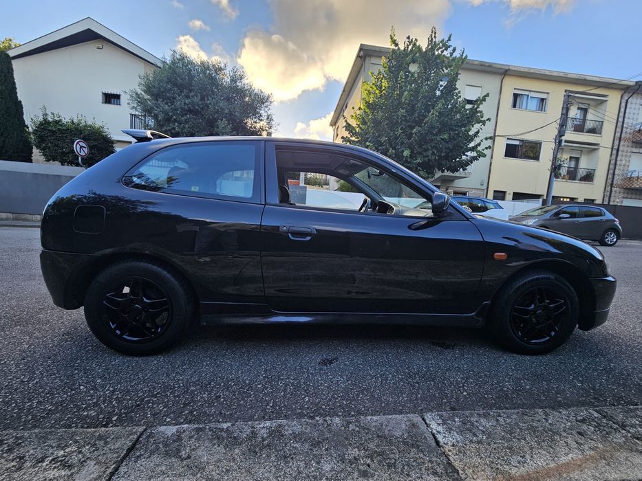 Mitsubishi colt