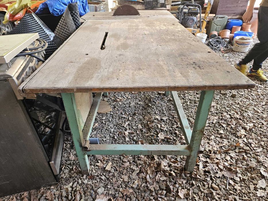 Piła pilarka stołowa