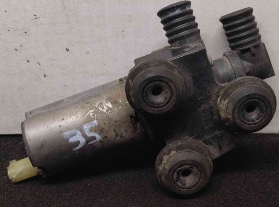 Bomba Água Adicional 8369806 - BMW 1