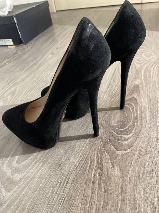 Туфли Prada черные