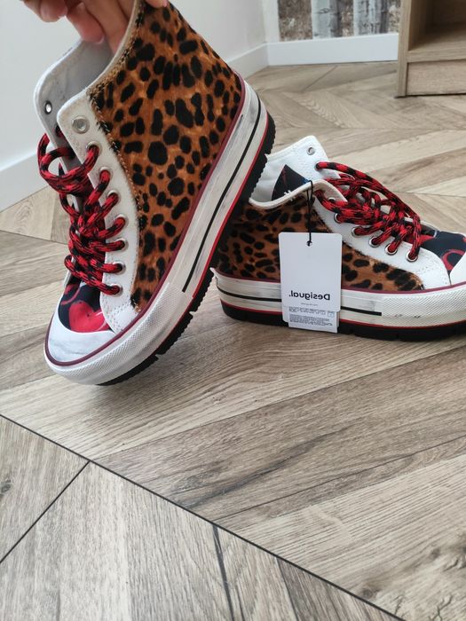 Nowe buty oryginalne Desigual 38