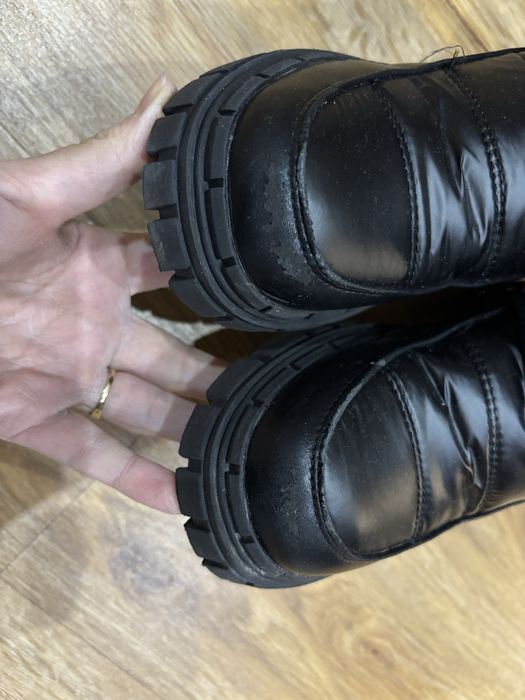 Zimowe kozaczki 36 przytarty przód