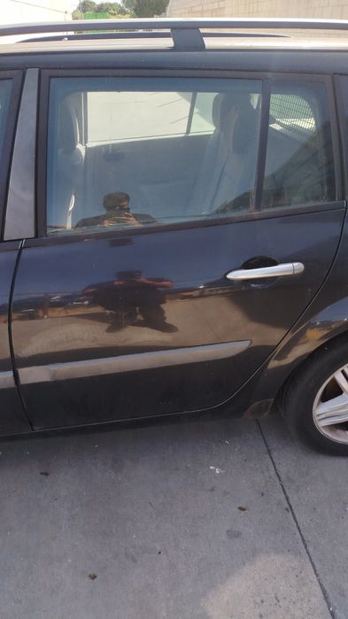 Porta trás esquerda RENAULT Megane II Break (KM0/1_)