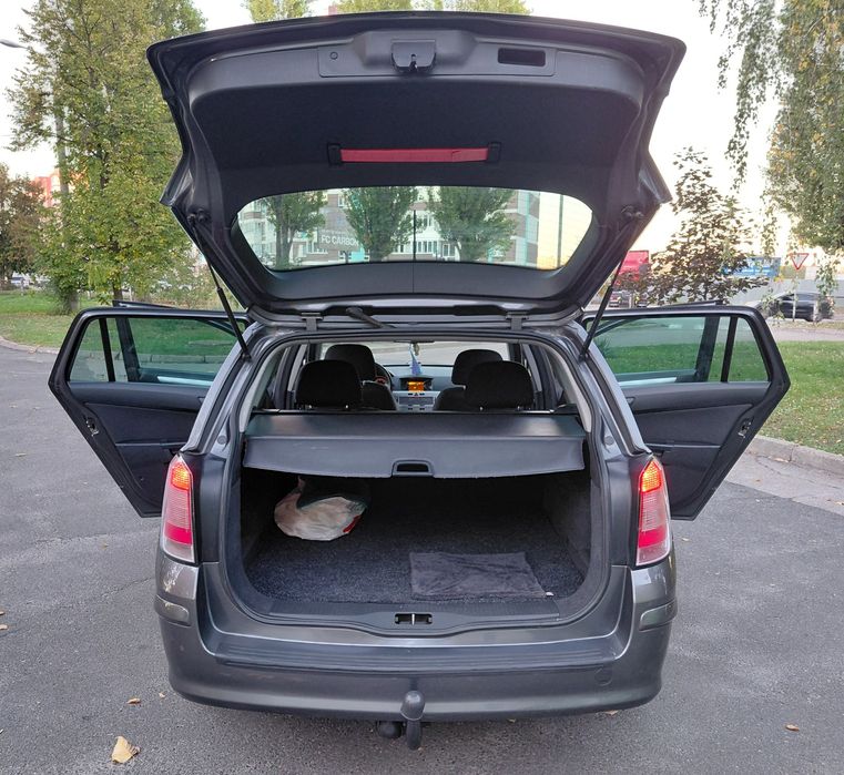 Продаю OPEL ASTRA H 1.7D 2009р.