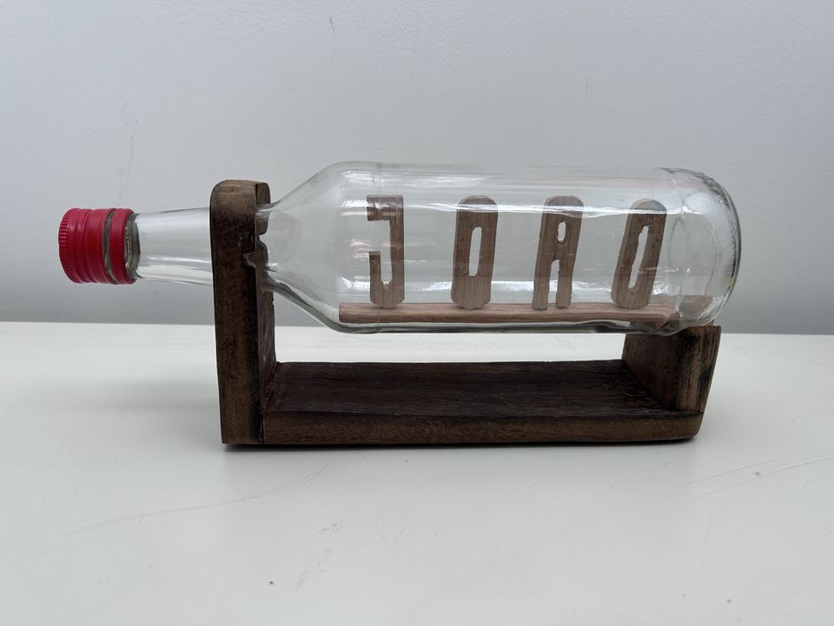 Garrafa decorativa -Joao