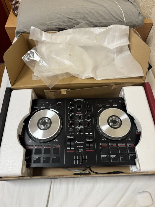 Consola DJ PIONEER DJ-SB NOVA