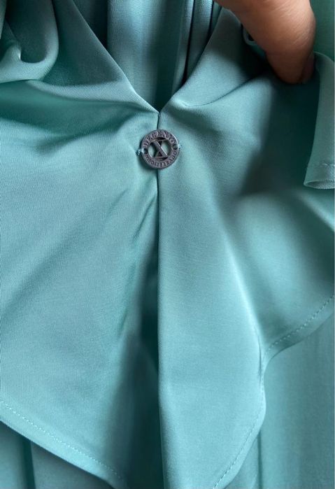 Vestido Decenio acetinado