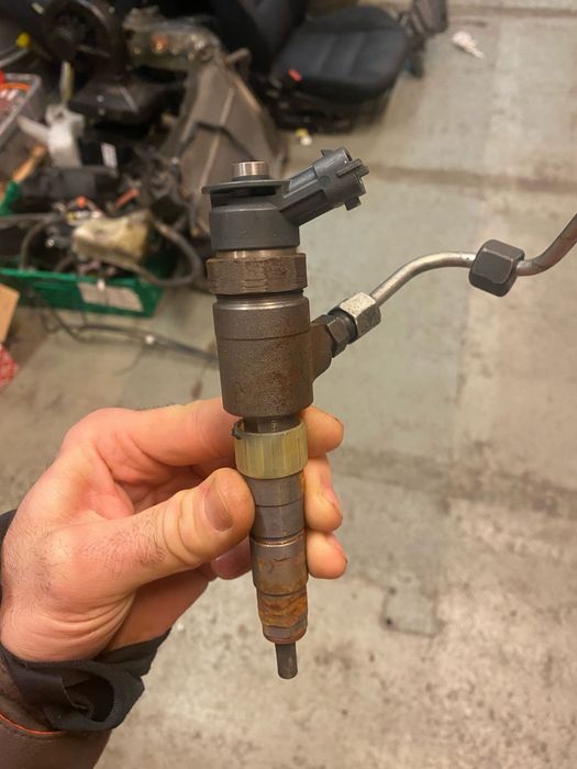 CV6Q9F593AA Ford оригинальная форсунка ford 1.5 - 1.6 tdci