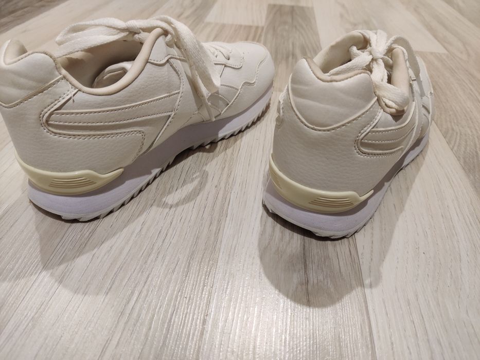 Białe buty Reebok sportowe unisex roz. 38/25,5cm