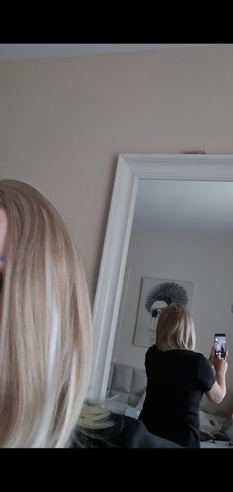 Peruka blond z białymi pasemkami
