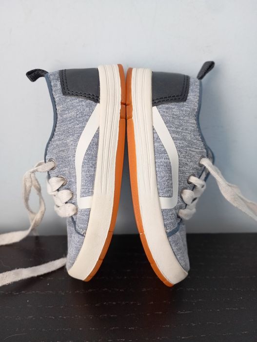 Sapatilhas Zara, tamanho 20