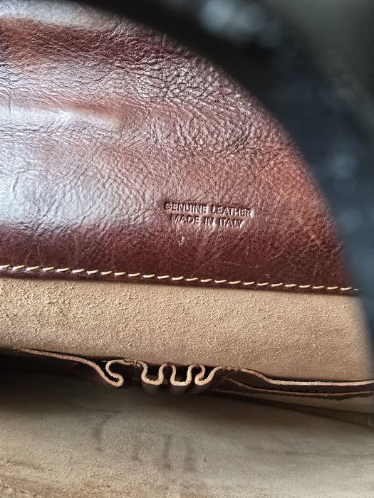 Чоловічиї  шкіряниї  портфель made  in Italy