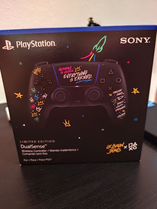 Comando PS5 limited edition LEBRON JAMES