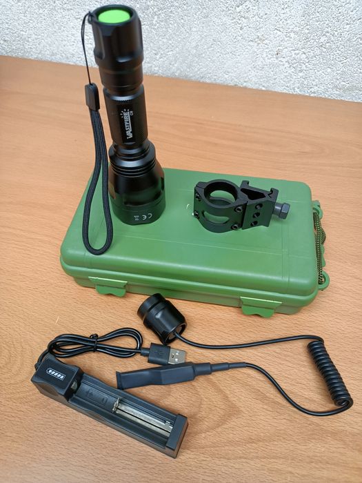 Lanterna vermelha Caça Nocturna