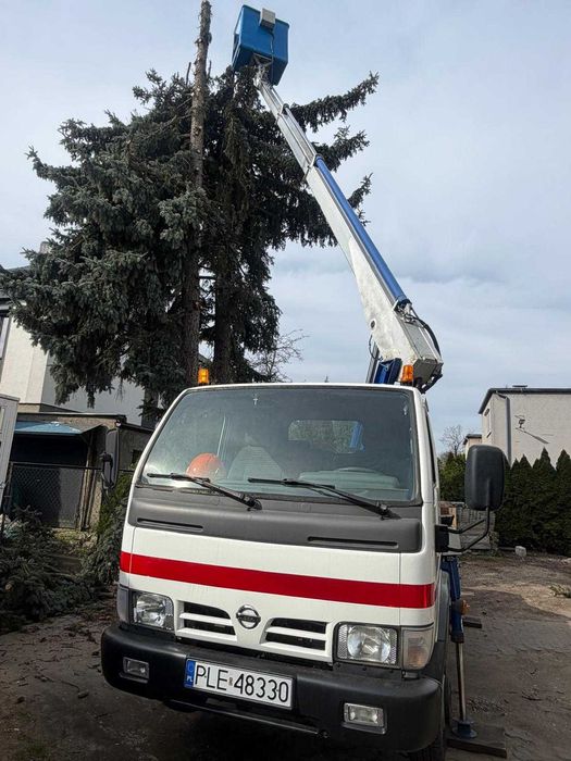 wynajmę podnośnik koszowy/zwyżka marki nissan wraz z operatorem