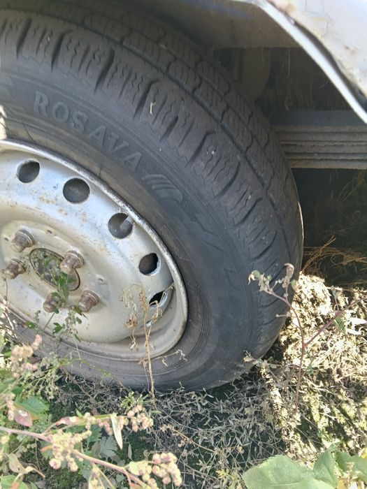 Мерседес Т1 208 2,3 дизель