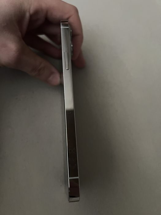 Sprzedam iphone 13 pro max