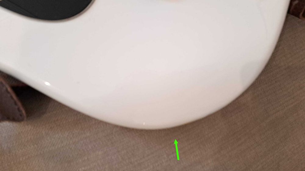 Baixo Squier Jazz Bass by Fender ( 4 cordas )