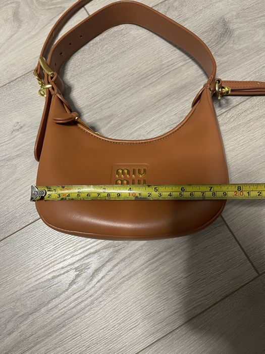 Сумка в стилі Miu Miu