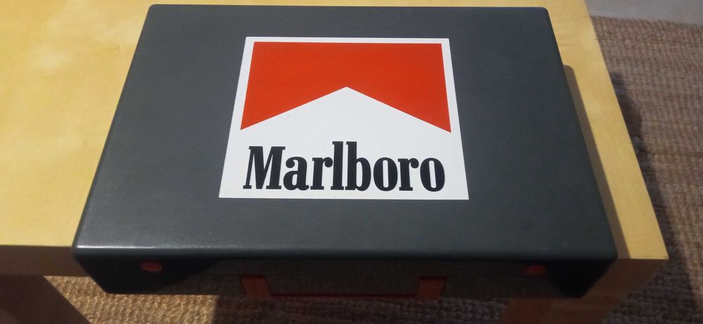 Caixa de ferramentas Marlboro (nova)64752241853571125