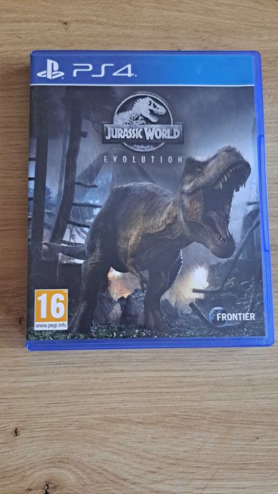 Jurassic World Evolution PS4 (stan 5/6)