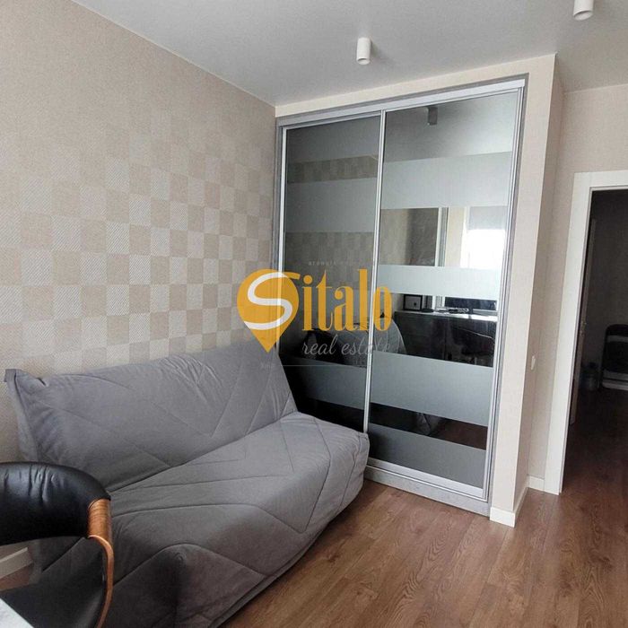 Видова 3 кімнатна квартира (метро Славутич)