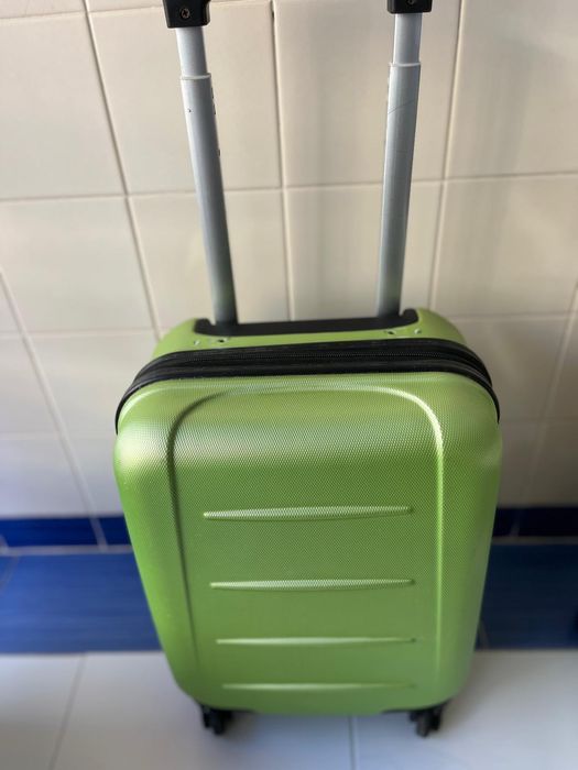 Mala viagem impecável