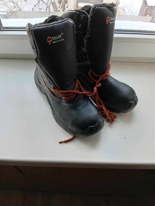 Ботинки высокие Talan (новые)