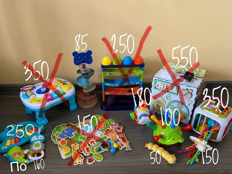 Бізі куб шнурівка стукалка трек музичні іграшки