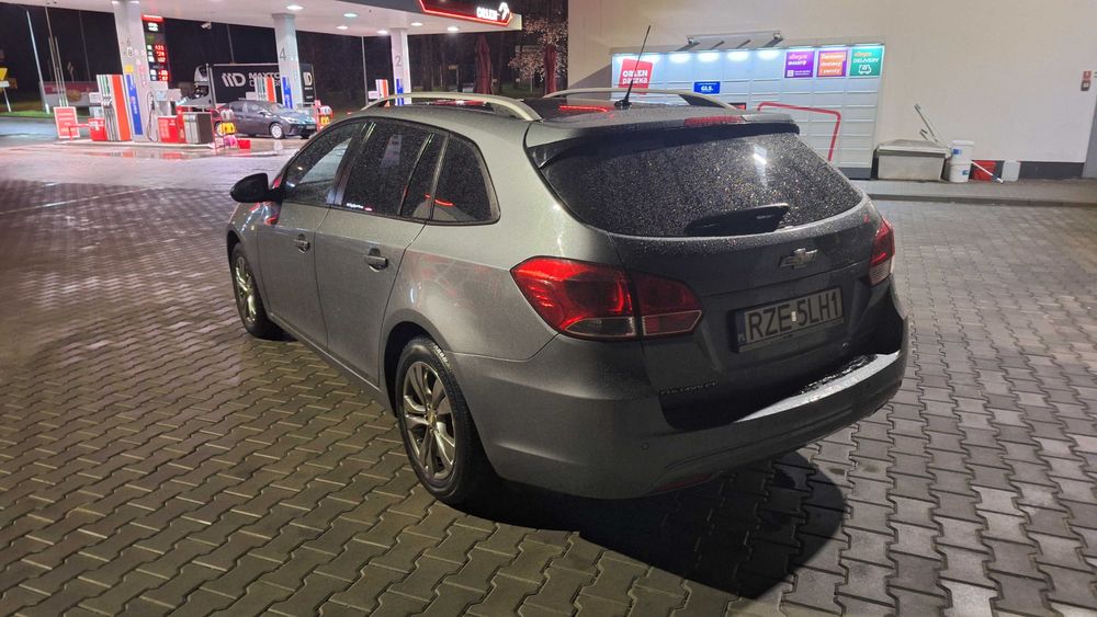 Chevrolet Cruze 1.8 PB +LPG