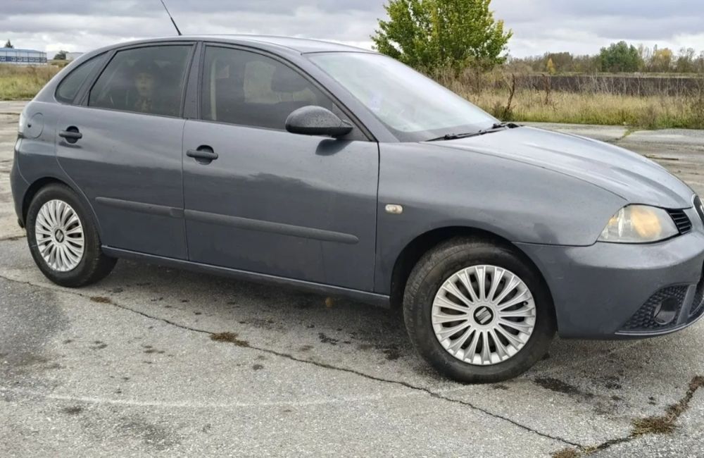 Продам seat Ibiza 2008