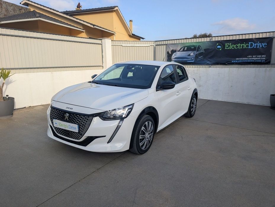 Peugeot e-208 50 kWh Style